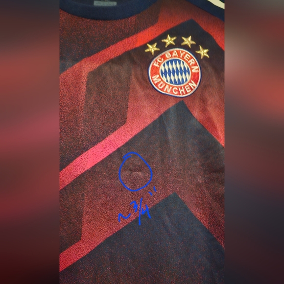 Bayern Munich Pre-Match Kit Jersey Youth XL - Picture 3 of 3
